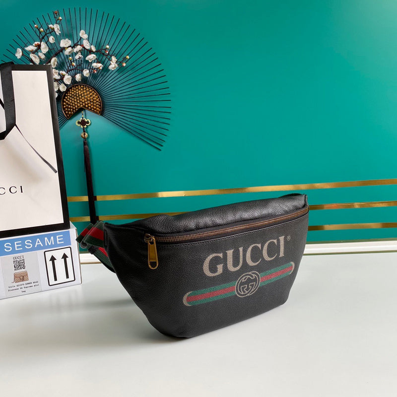 Gucci   Luxury Bags  1307