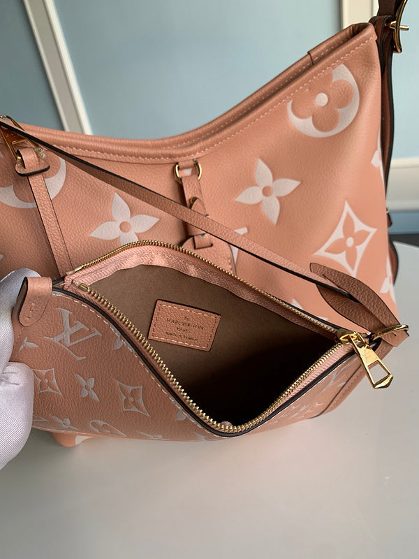 Alice Bags- Louis Vuittons  - 16033