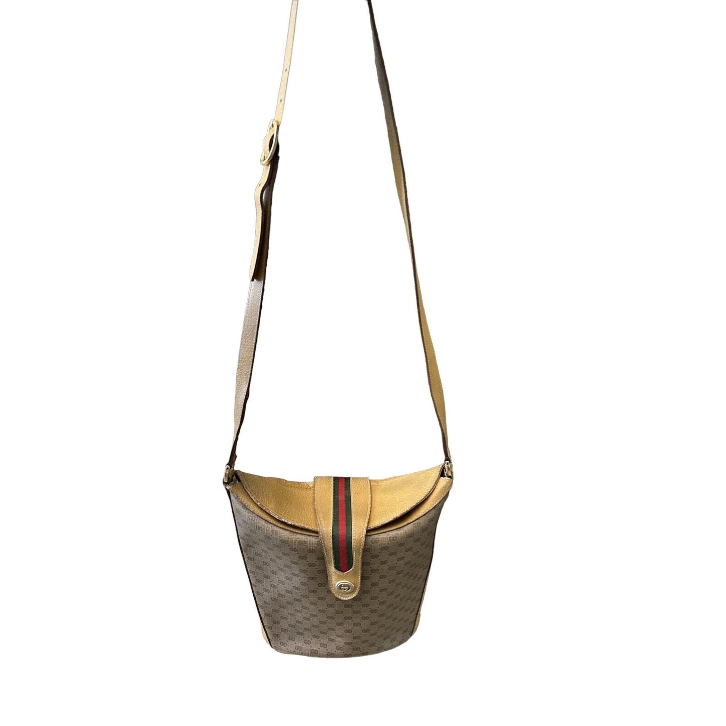 Gucci Accessory Collection brown micro Guccissima bucket bag