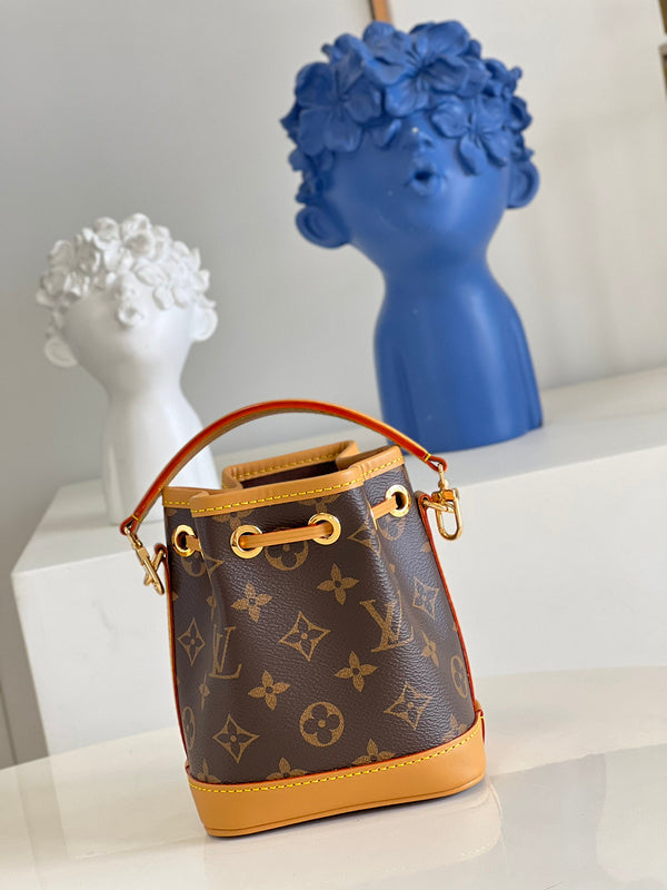 Alice bags- Louis Vuittons  - 16848