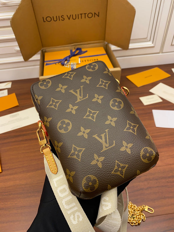 Alice Bags- Louis Vuittons  - 16515