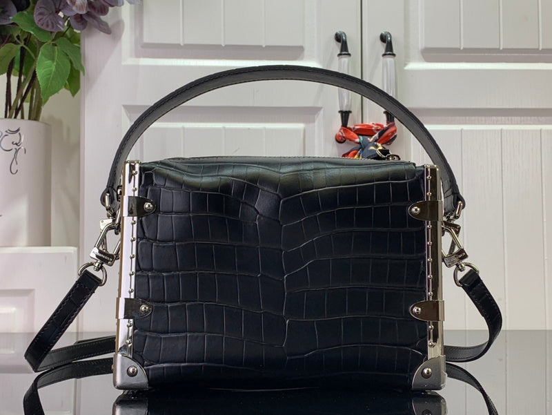 Alice bags - Louis Vuittons  - 15219