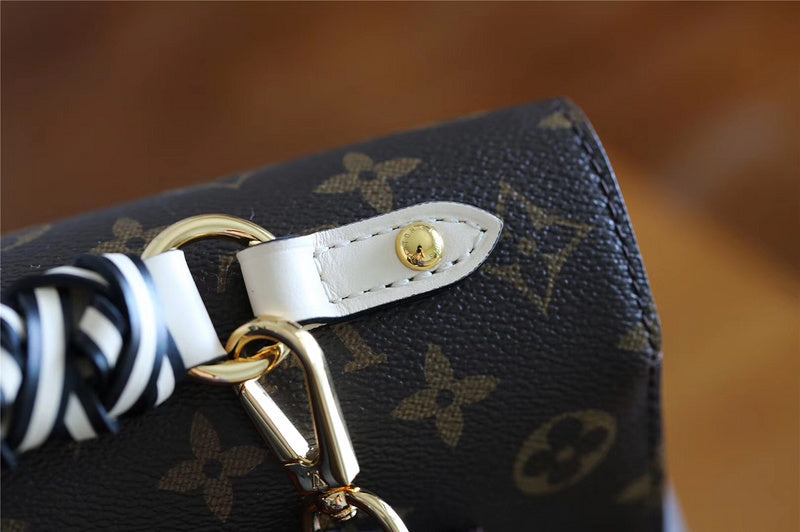 Alice bags - Louis Vuittons  - 7969