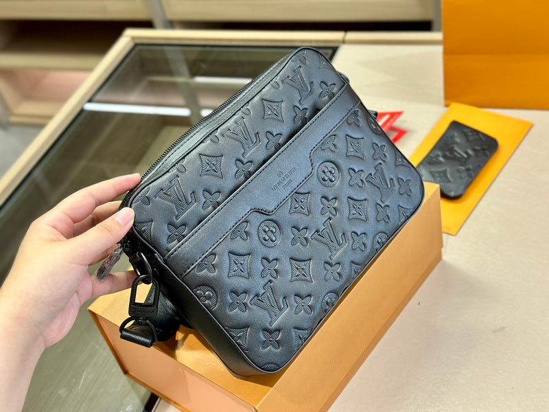 Alice bags - Louis Vuittons  - 14920