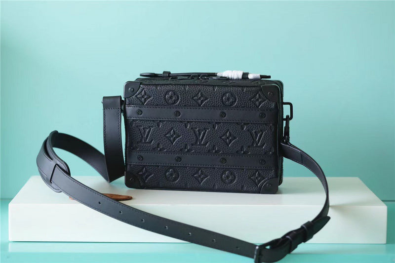 Alice bags - Louis Vuittons  - 10121