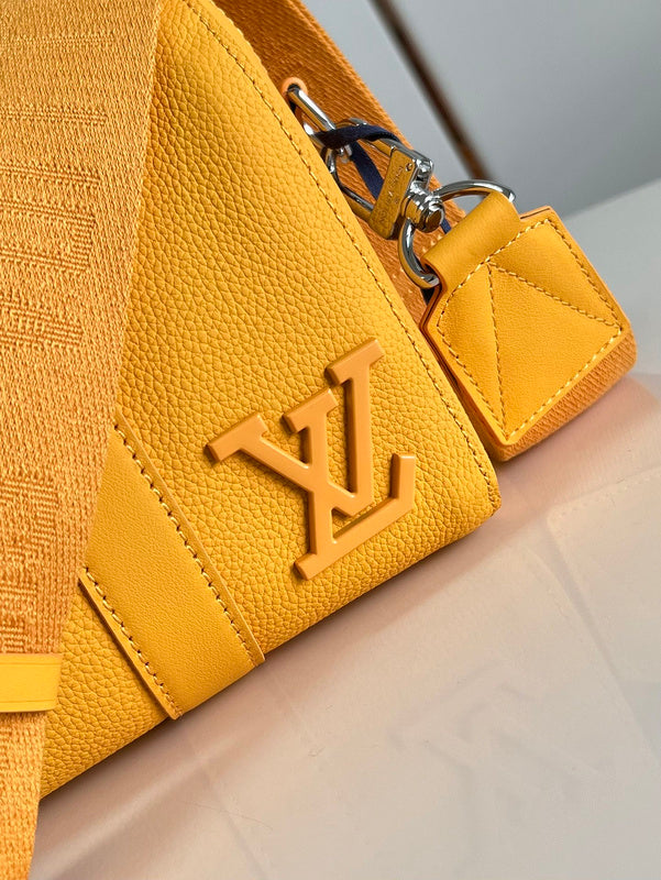 Alice Bags- Louis Vuittons  - 16131