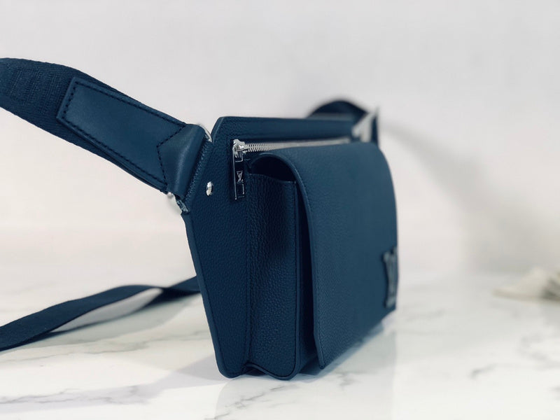 Alice Bags- Louis Vuittons  - 16013
