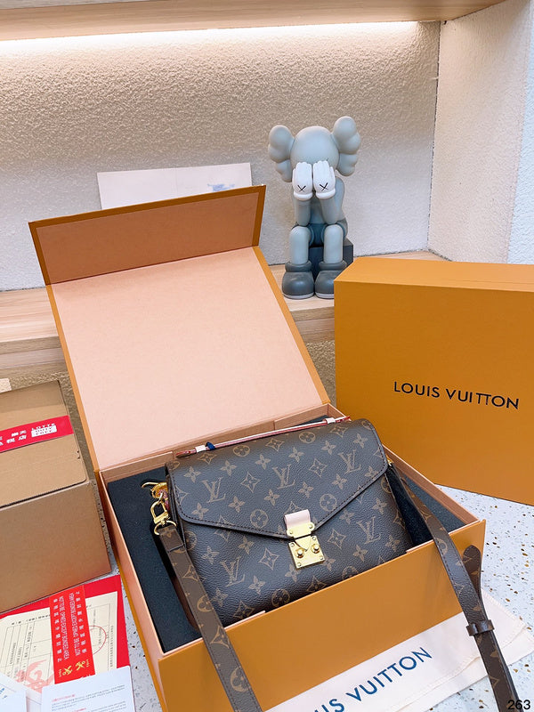 Alice bags - Louis Vuittons  - 14974