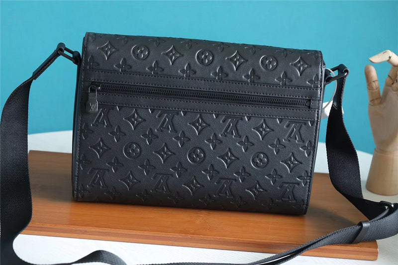 Alice bags - Louis Vuittons  - 10400