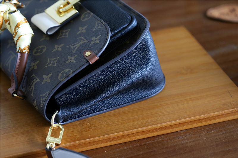 Alice bags - Louis Vuittons  - 7853