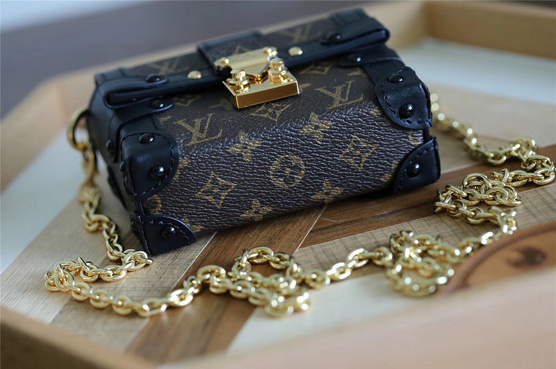 Alice bags - Louis Vuittons  - 9322