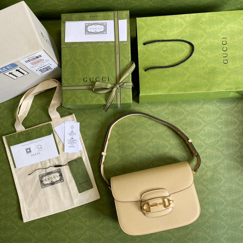 Gucci   Luxury Bags  1083