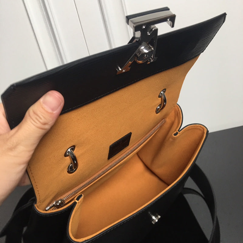 Alice Bags- Louis Vuittons  - 15859