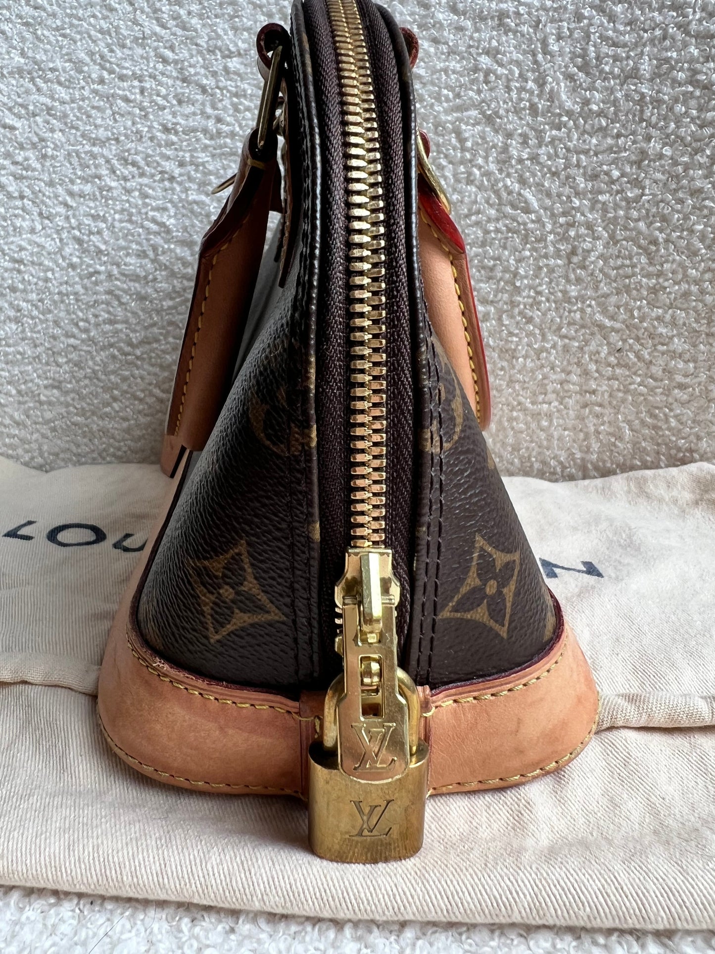 Louis Vuitton Alma BB Monogram (RRP £1,430)
