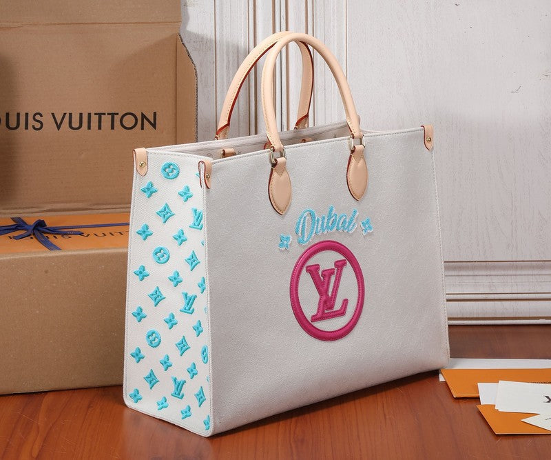 Alice Bags- Louis Vuittons  - 16522