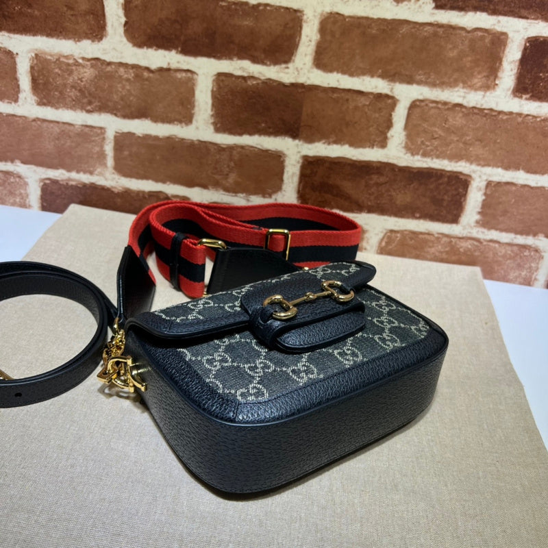 Gucci  Luxury -  Bags - 445