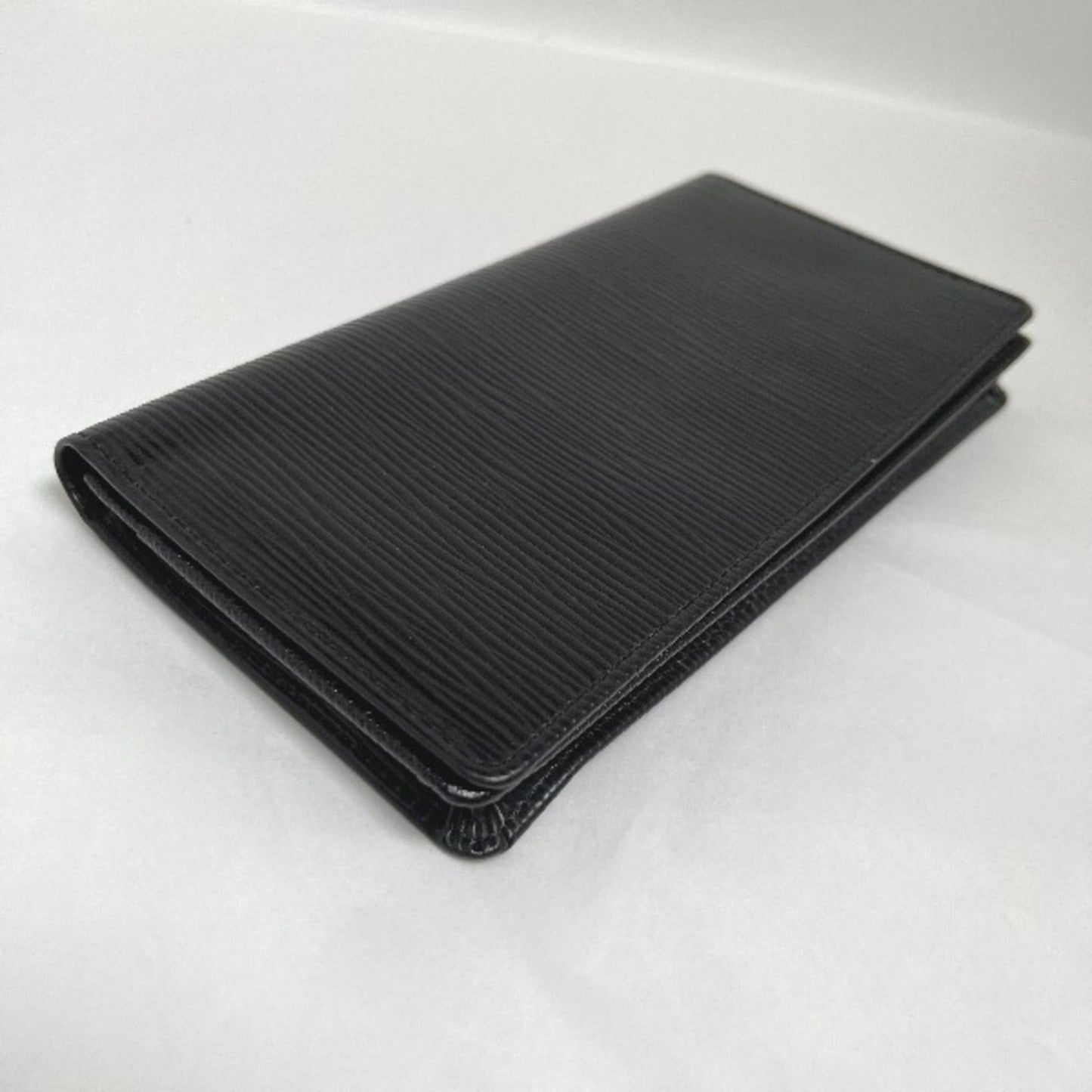 LOUIS VUITTON Brazza Wallet