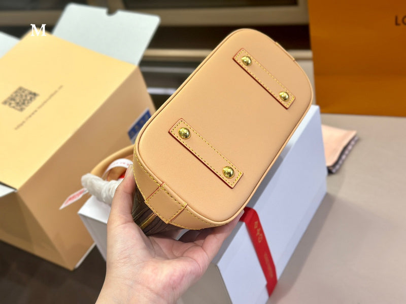 Alice bags - Louis Vuittons  - 15013
