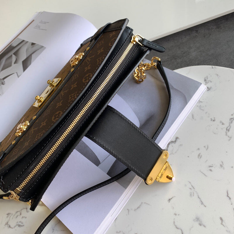 Alice Bags- Louis Vuittons  - 16301