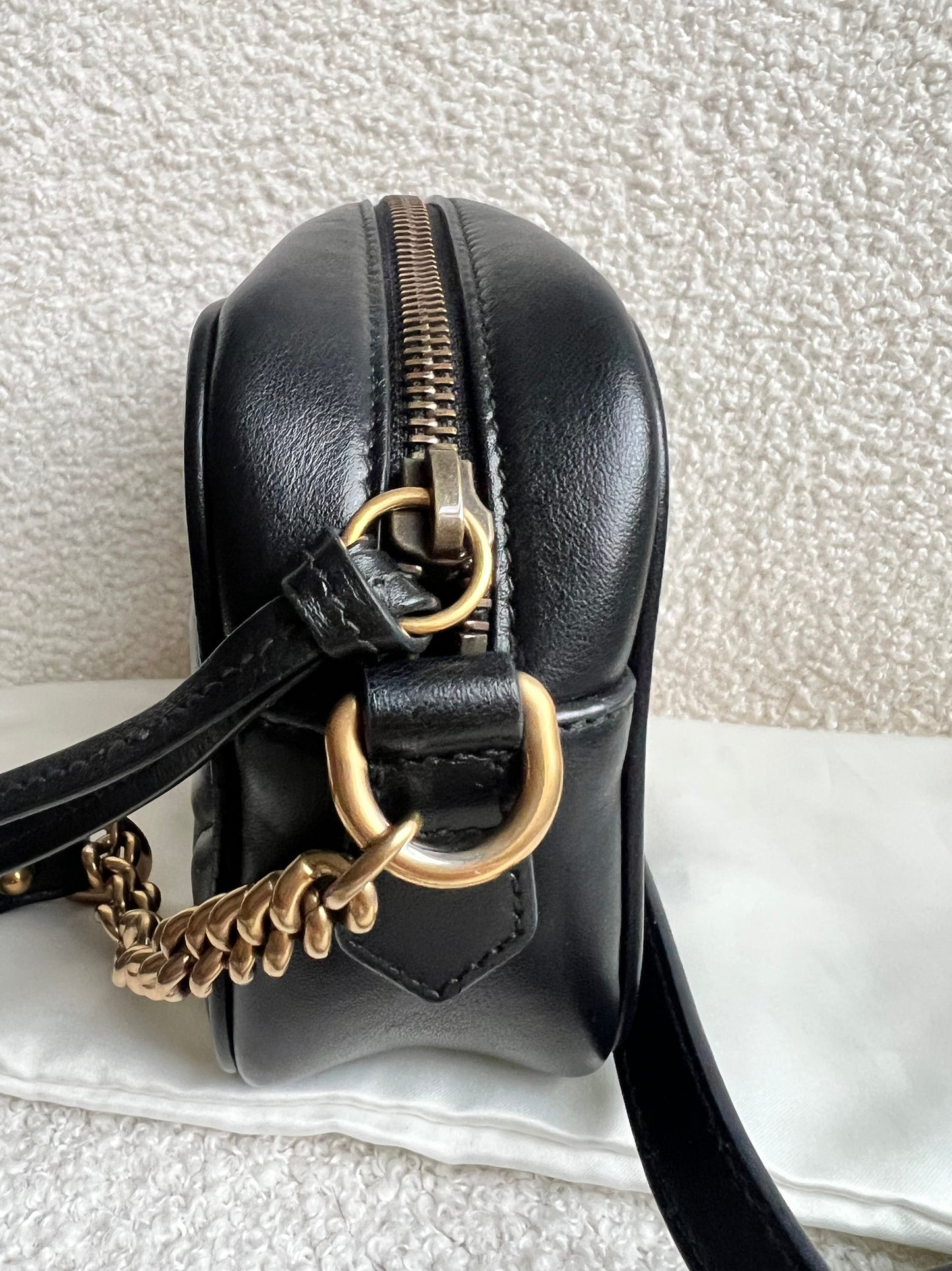 Gucci GG Black Marmont Mini Shoulder Bag (RRP £1,360)