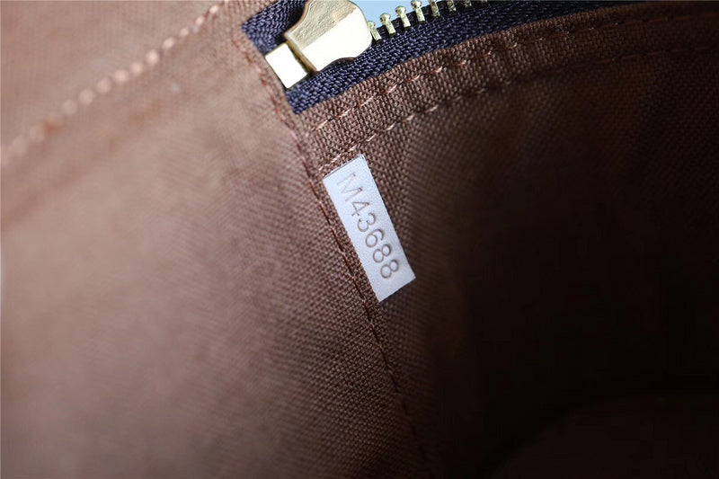 Alice bags - Louis Vuittons  - 9204