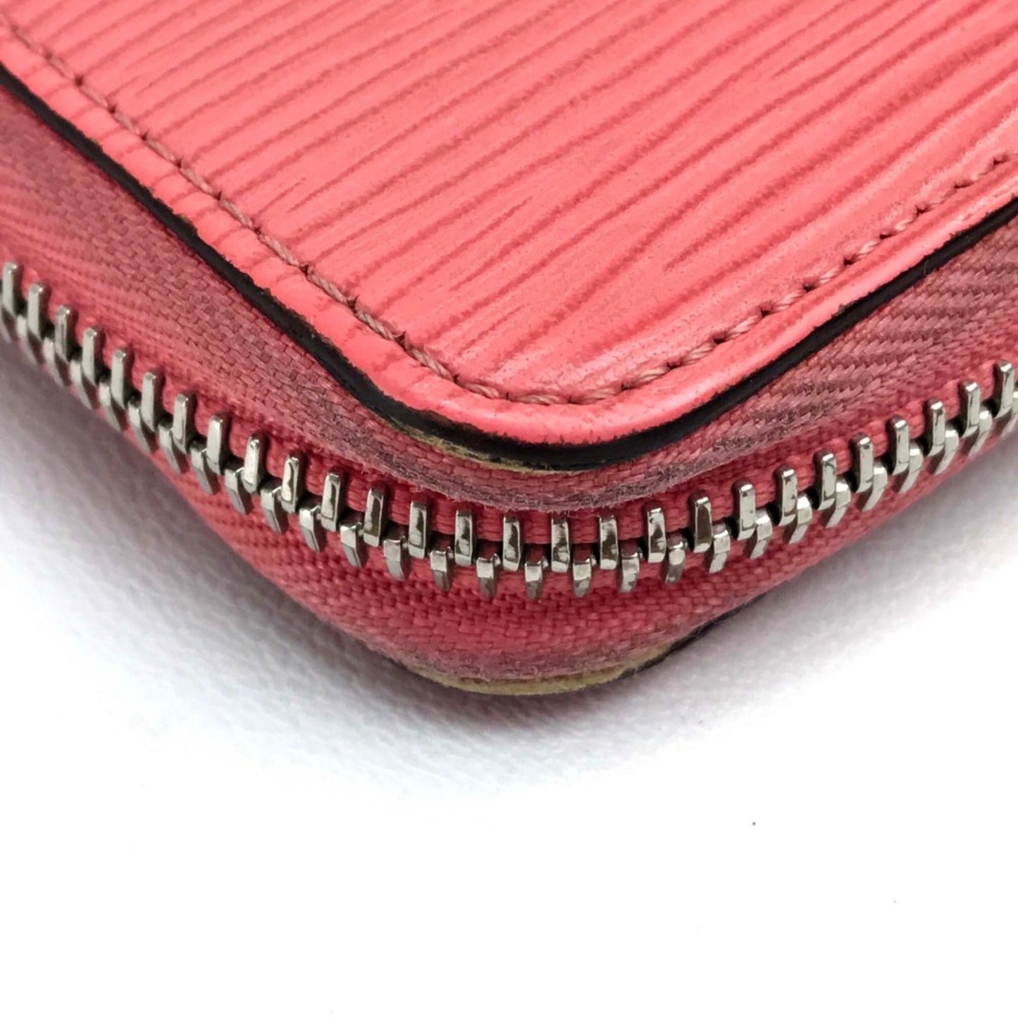 Louis Vuitton  Leather Long Wallet (Bi-Fold)
