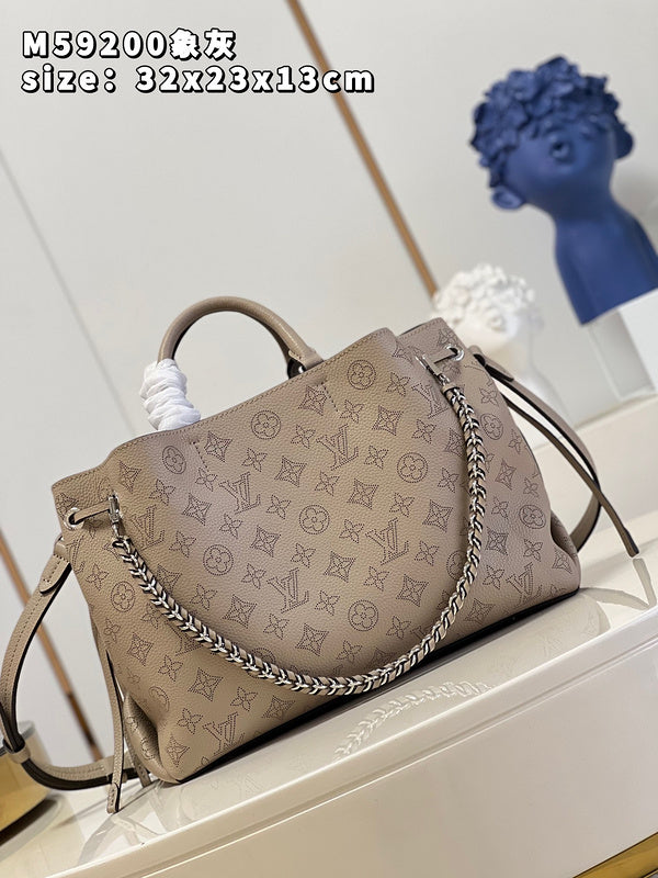 Alice Bags- Louis Vuittons  - 16059