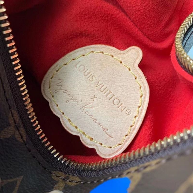 Alice Bags- Louis Vuittons  - 15969