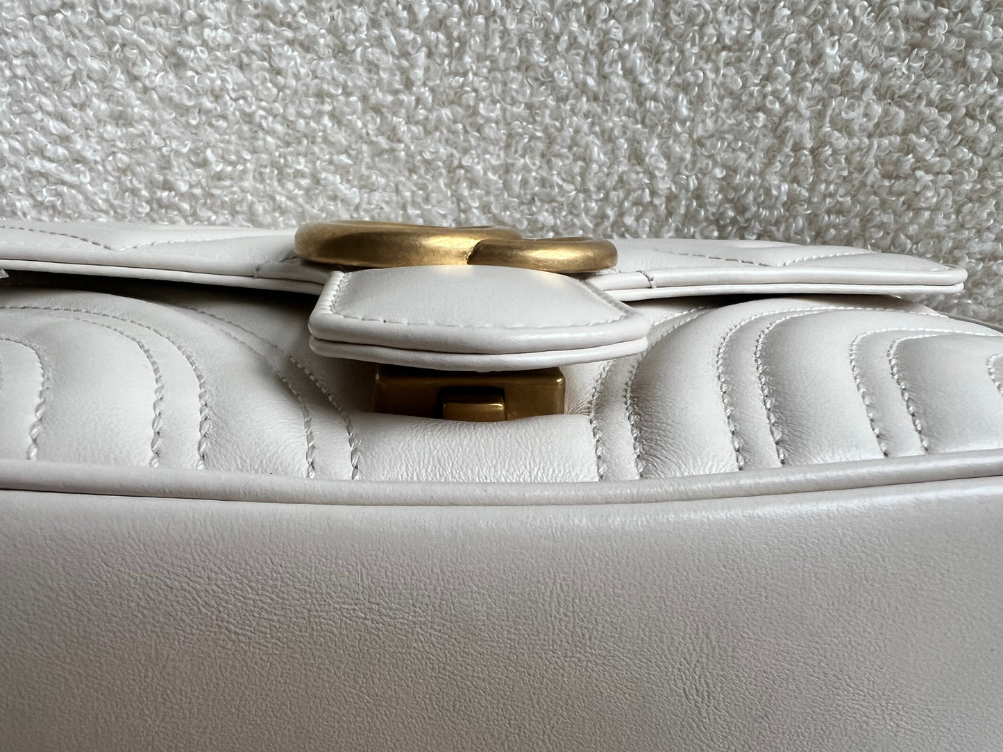 Gucci GG White Marmont Mini Shoulder Bag (RRP £1,890)