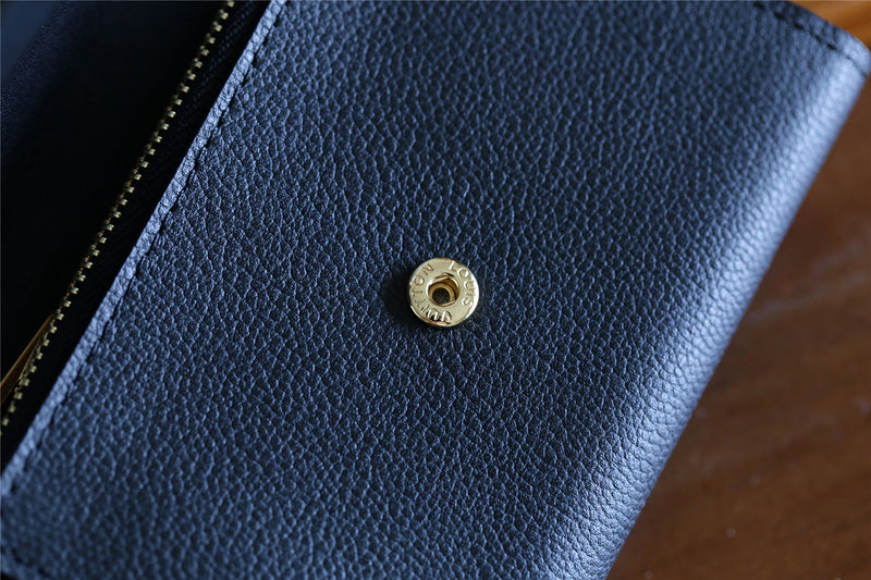 Alice bags - Louis Vuittons  - 9380