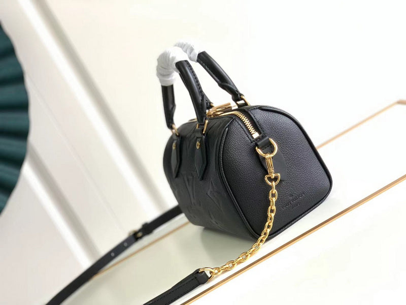 Alice bags - Louis Vuittons  - 15285