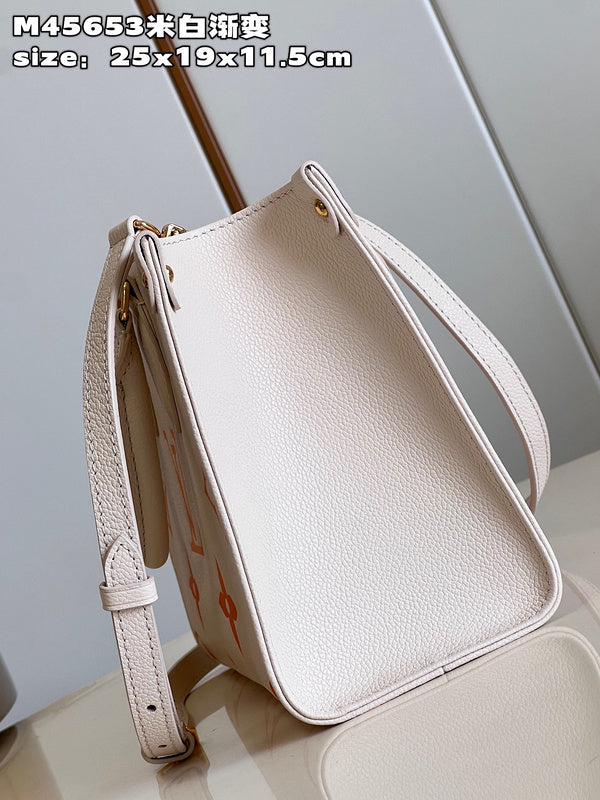 Alice bags - Louis Vuittons  - 15339