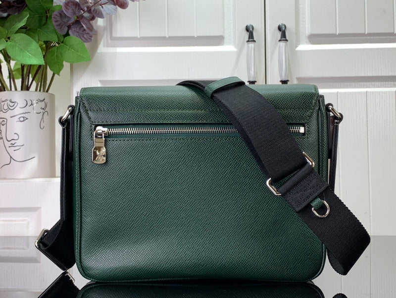Alice Bags- Louis Vuittons  - 16212