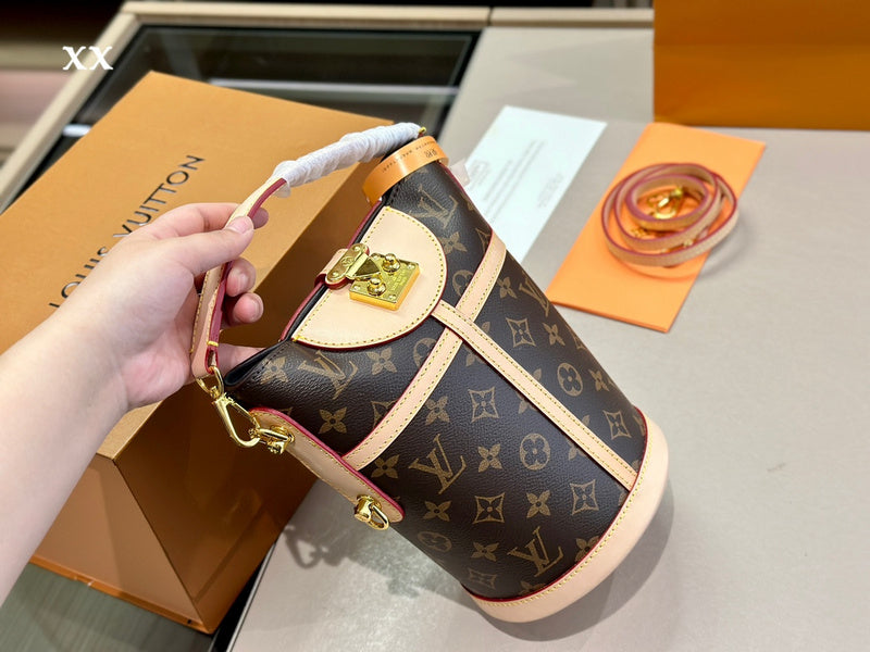 Alice bags - Louis Vuittons  - 15044