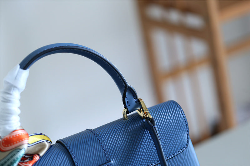 Alice bags - Louis Vuittons  - 7811