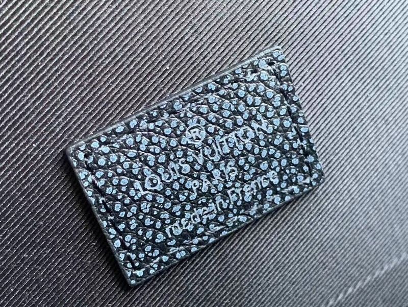 Alice Bags- Louis Vuittons  - 15922