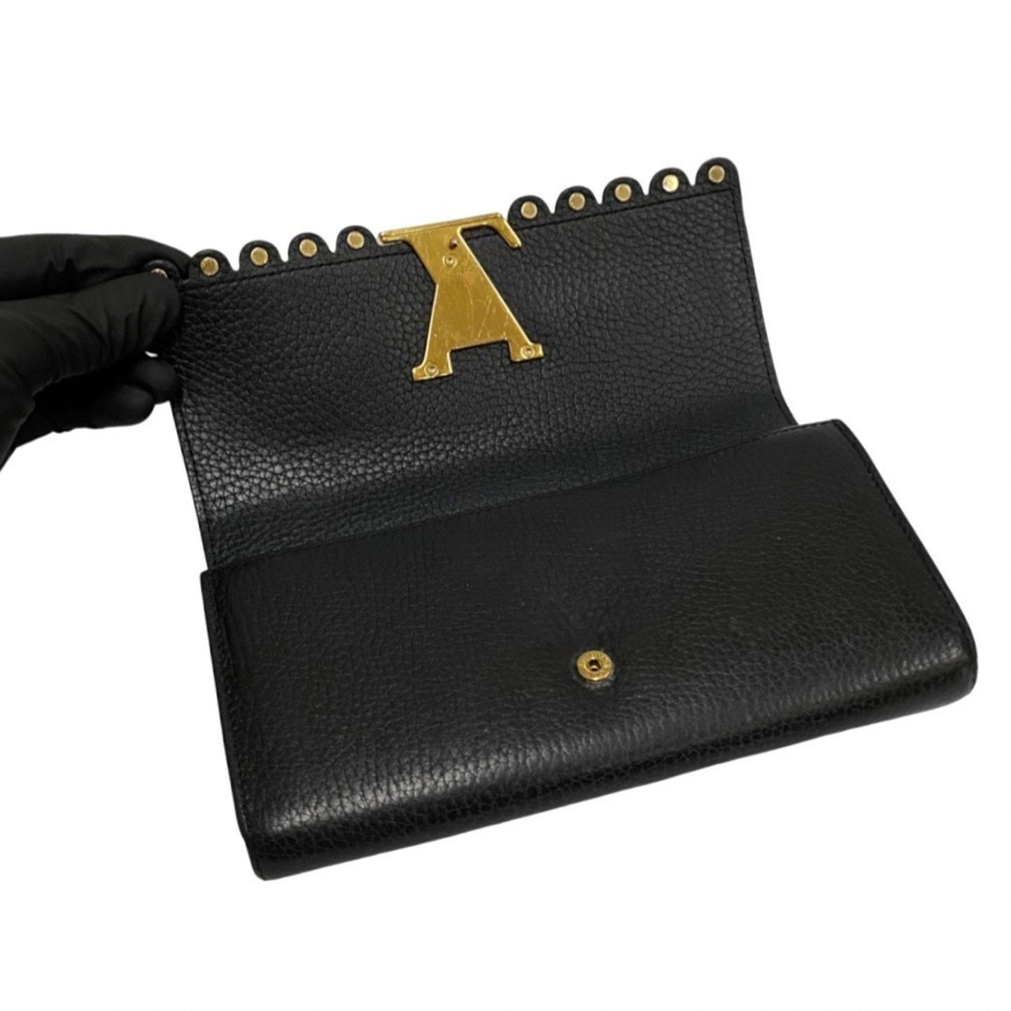 LOUIS VUITTON Capucines Wallet