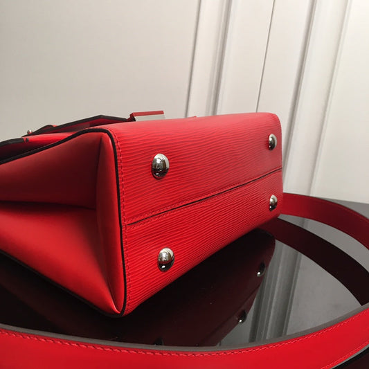 Alice Bags- Louis Vuittons  - 15858
