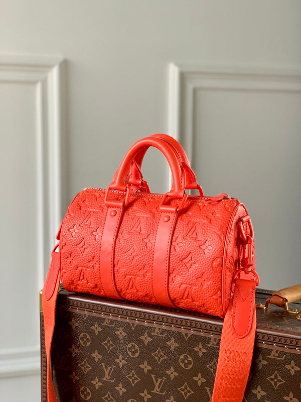 Alice Bags- Louis Vuittons  - 16400