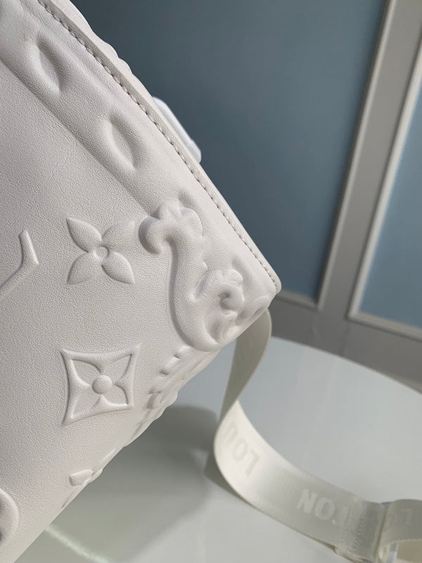 Alice bags - Louis Vuittons  - 15165