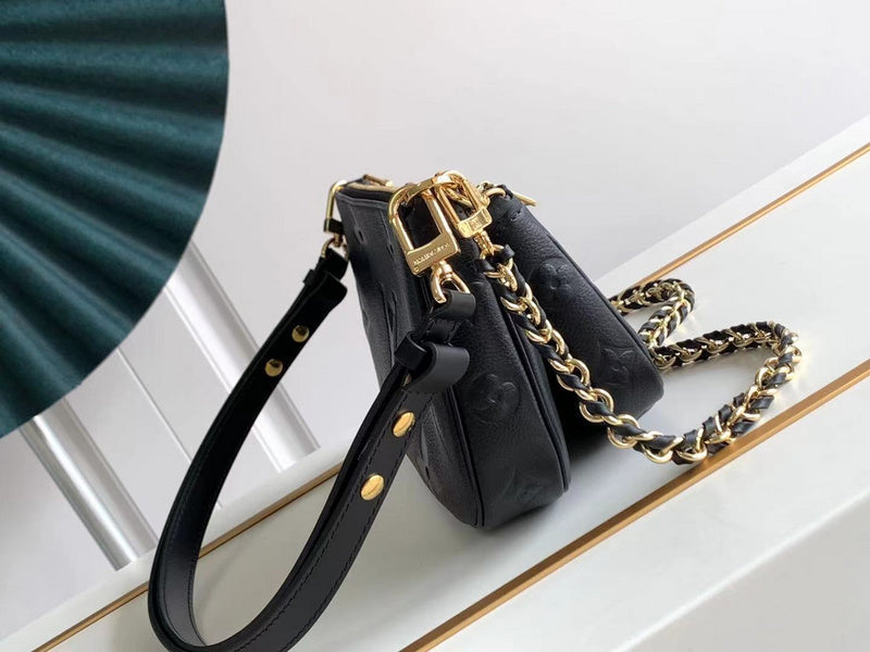 Alice Bags- Louis Vuittons  - 16447