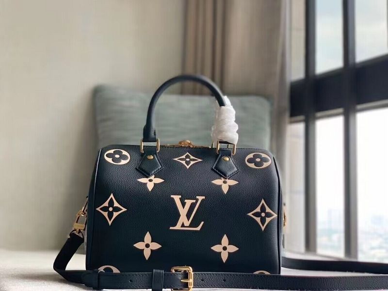 Alice bags - Louis Vuittons  - 15683