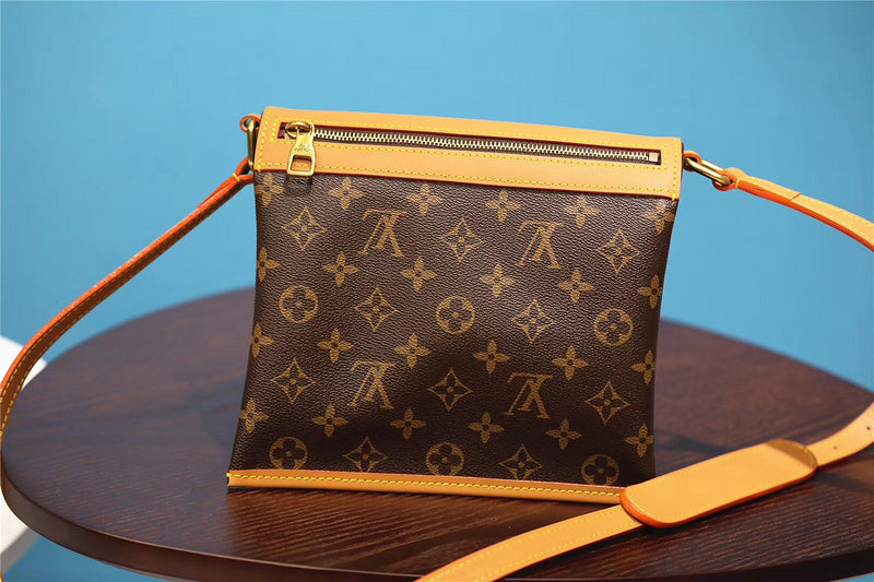 Alice bags - Louis Vuittons  - 10454