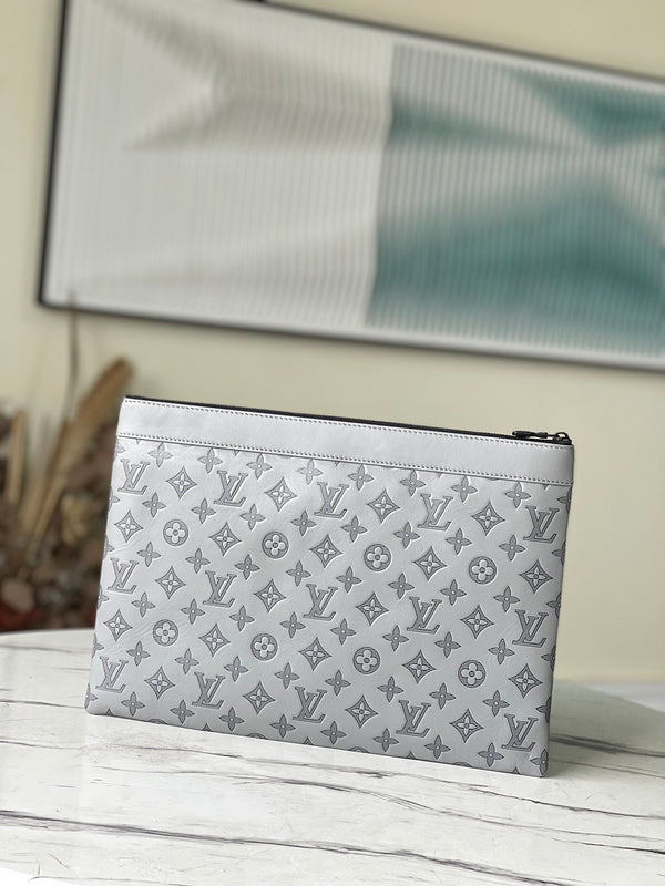 Alice Bags- Louis Vuittons  - 16361