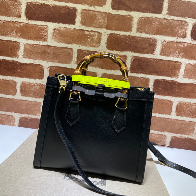 Gucci  Luxury -  Bags - 402