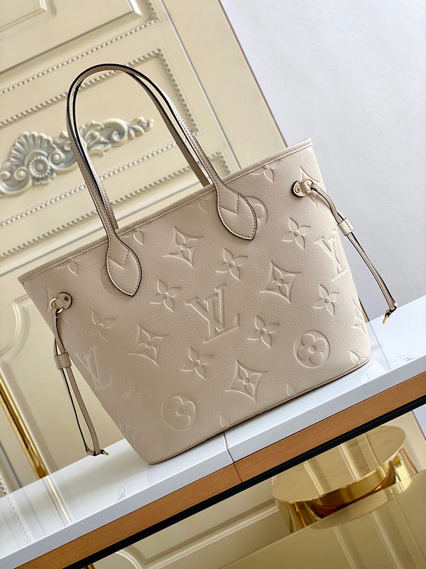 Alice bags- Louis Vuittons  - 16818