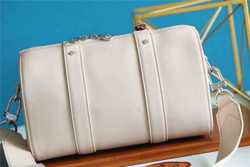 Alice bags - Louis Vuittons  - 9432