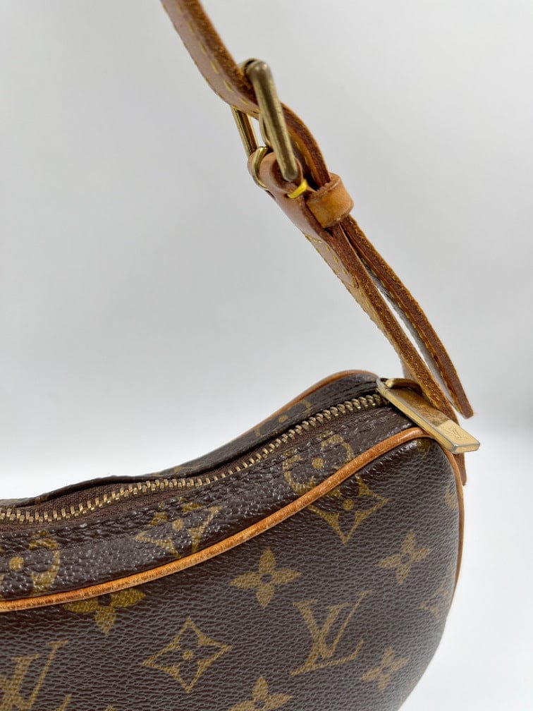Louis Vuitton Croissant PM