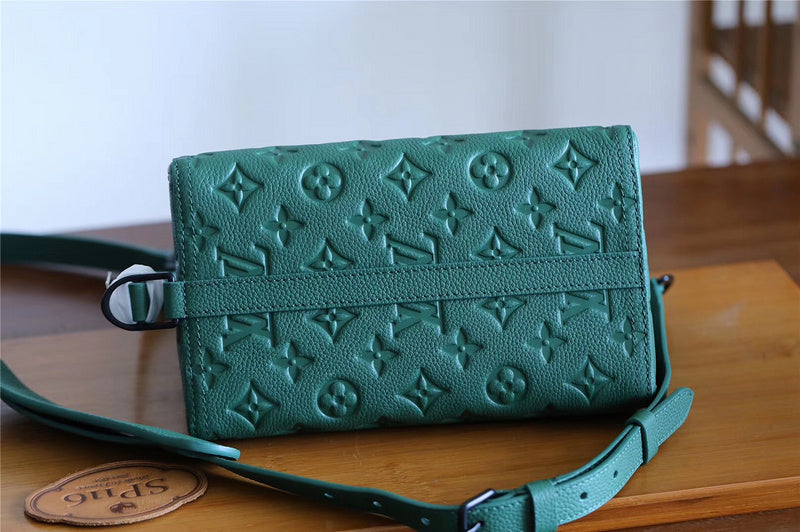 Alice bags - Louis Vuittons  - 10427