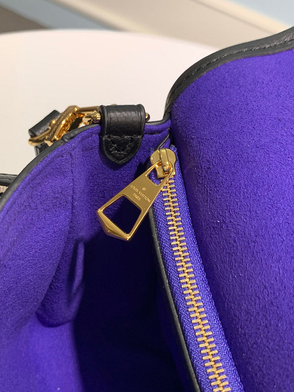 Alice bags - Louis Vuittons  - 15692